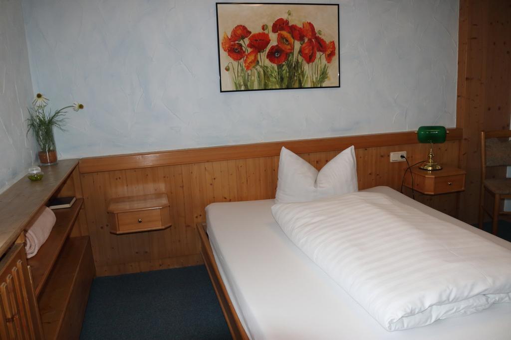 Hotel-Restaurant Johanneshof Nentershausen  Εξωτερικό φωτογραφία